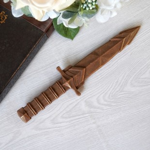Фигура шоколадная "Кинжал малый 26 см"